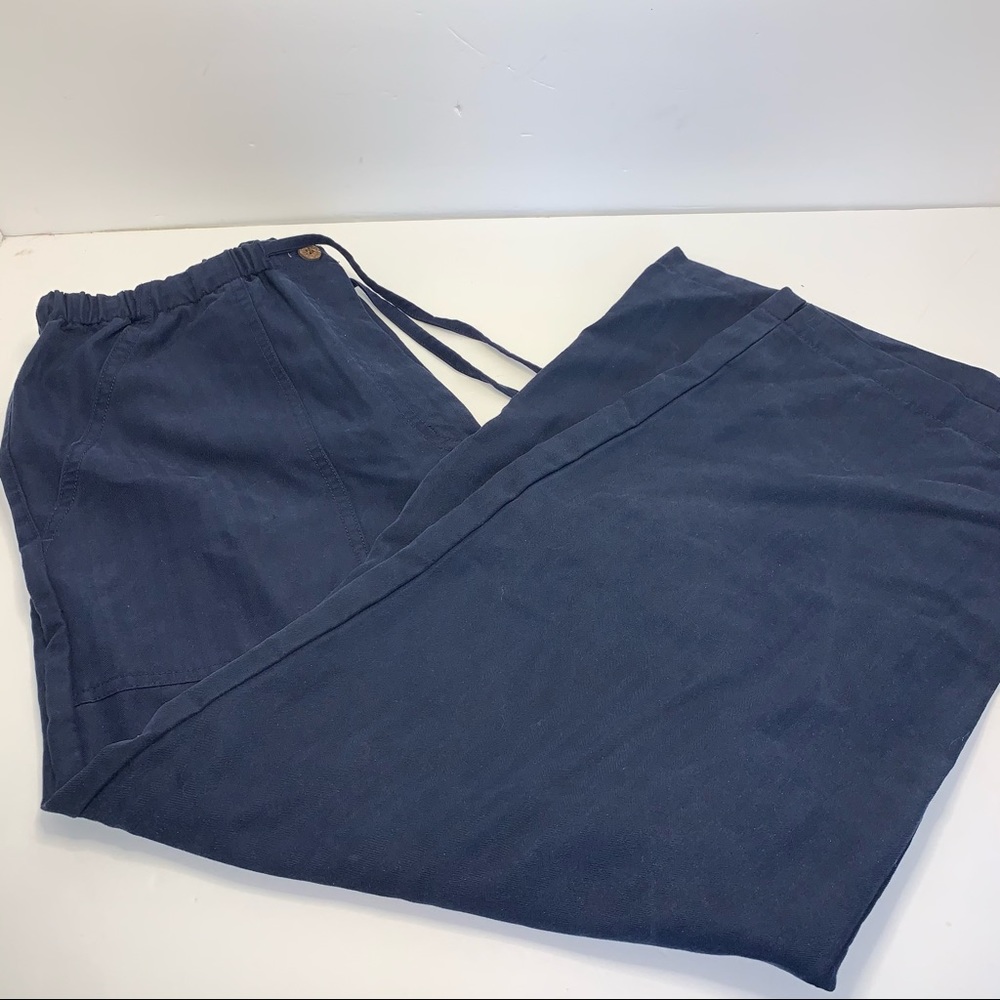 Caribbean Joe Capris Navy Med